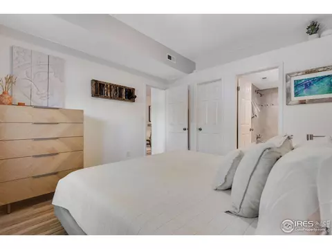 7462 Singing Hills Dr, Boulder, CO 80301 photo 16
