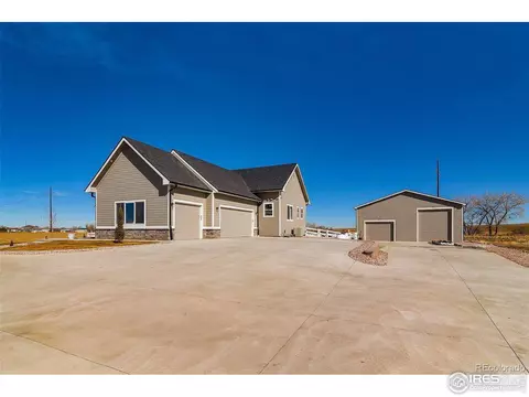 9440 Meadow Farms Dr, Milliken, CO 80543