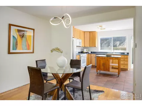 28 Benthaven Pl, Boulder, CO 80305 photo 3