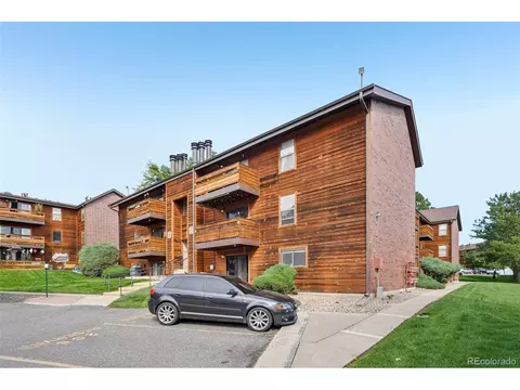 Exterior - 331 Wright St #304, Lakewood, CO 80228 photo 6 of 7