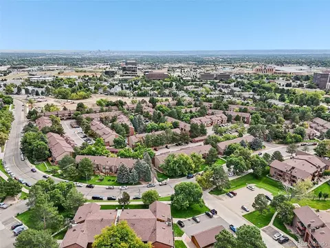 View/Area - 331 Wright St #304, Lakewood, CO 80228 photo 2 of 7