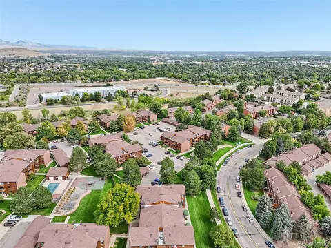 View/Area - 331 Wright St #304, Lakewood, CO 80228 photo 4 of 7