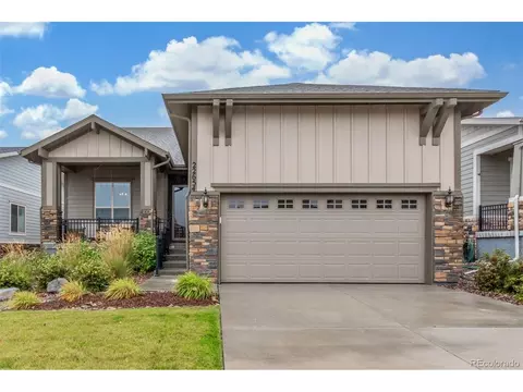 22654 E Henderson Dr, Aurora, CO 80016