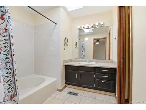 Undisclosed, Aurora, CO 80017 photo 19