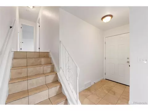 15057 E Security Pl, Aurora, CO 80011 photo 2