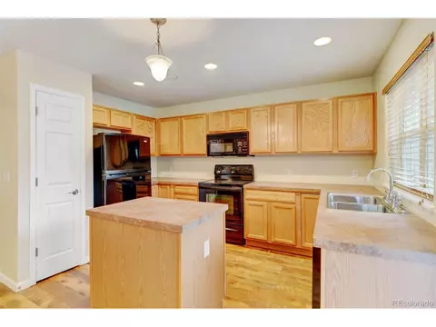 7810 E 29th Ave, Denver, CO 80238 photo 17