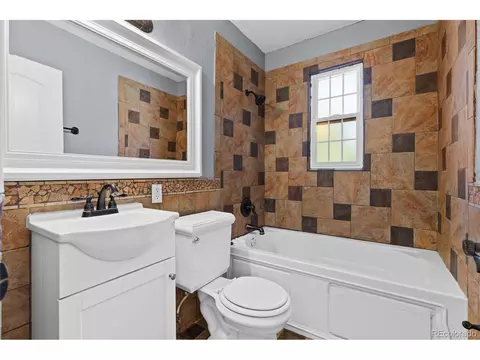 Bath - 1461 E 95th Ave, Thornton, CO 80229 photo 2 of 2