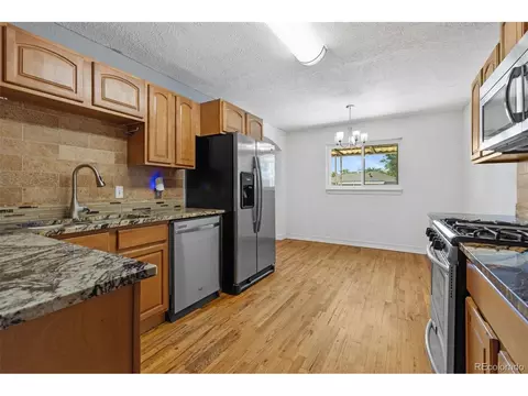 Kitchen - 1461 E 95th Ave, Thornton, CO 80229 photo 5 of 5