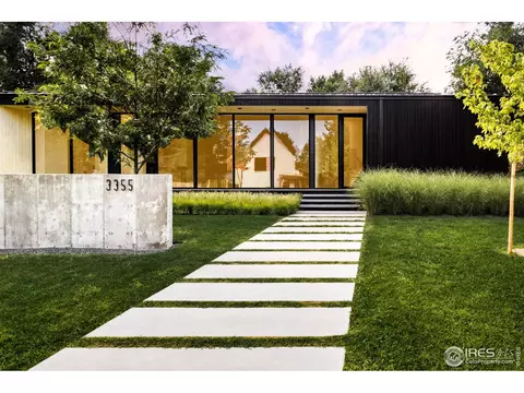 3355 Vista Dr, Boulder, CO 80304