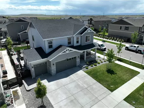 27180 E Cedar Ave, Aurora, CO 80018