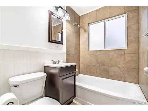 1648 Macon St, Aurora, CO 80010 photo 10