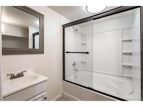 1648 Macon St, Aurora, CO 80010 photo 16