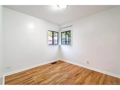 1648 Macon St, Aurora, CO 80010 photo 9