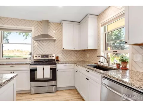 925 10th St, Berthoud, CO 80513 photo 12