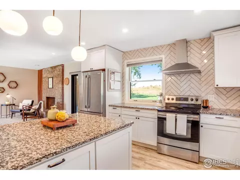 925 10th St, Berthoud, CO 80513 photo 10