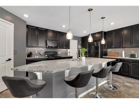 27630 E 7th Ln, Aurora, CO 80018 photo 13