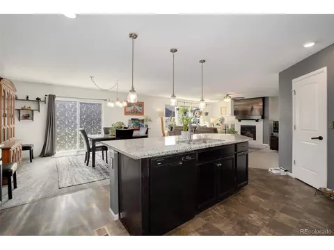 27630 E 7th Ln, Aurora, CO 80018 photo 12