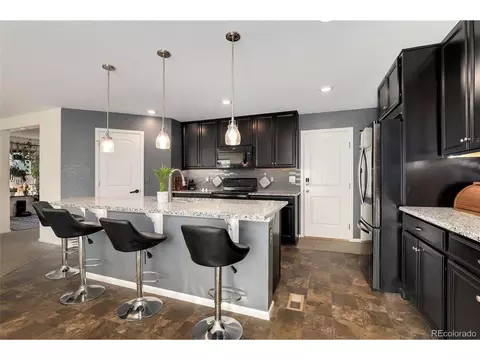 27630 E 7th Ln, Aurora, CO 80018 photo 17