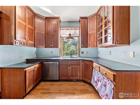 630 8th St, Berthoud, CO 80513 photo 4
