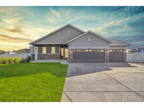 2042 Tabor St, Berthoud, CO 80513 photo 3