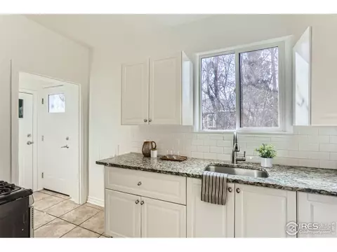 5722 E 14th Ave, Denver, CO 80220 photo 9