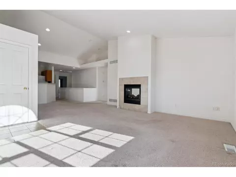 18366 E Cornell Pl, Aurora, CO 80013 photo 11