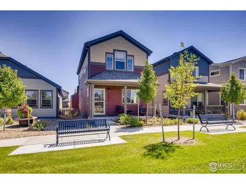 1207 Hummingbird Cir, Longmont, CO 80501
