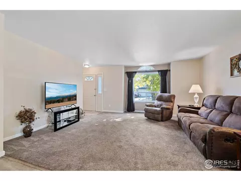 3213 Baldwin Ave, Evans, CO 80620 photo 3