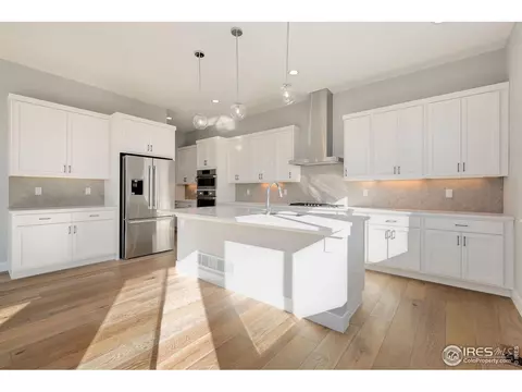 1649 Sundown Run Dr, Windsor, CO 80550 photo 4