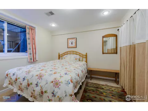 564 Locust Pl, Boulder, CO 80304 photo 34