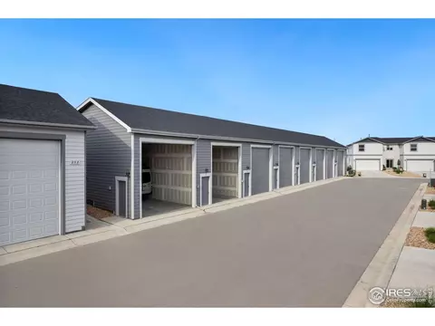 266 E Chestnut St #5, Windsor, CO 80550 photo 1