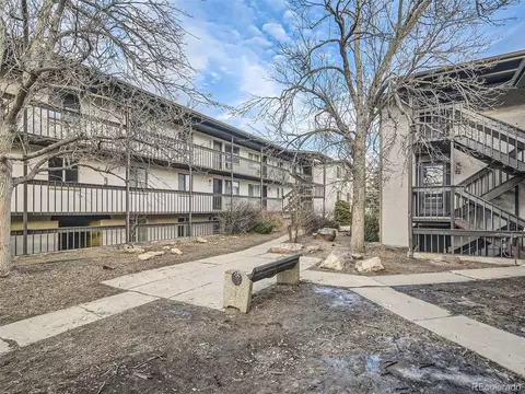 875 S Quebec St #16, Denver, CO 80247