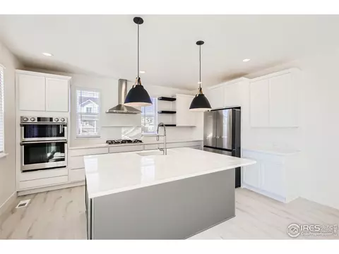 335 Boxwood Dr, Windsor, CO 80550