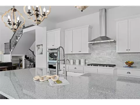 27730 E Lakeview Dr, Aurora, CO 80016 photo 19