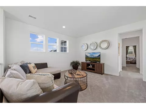 27730 E Lakeview Dr, Aurora, CO 80016 photo 26