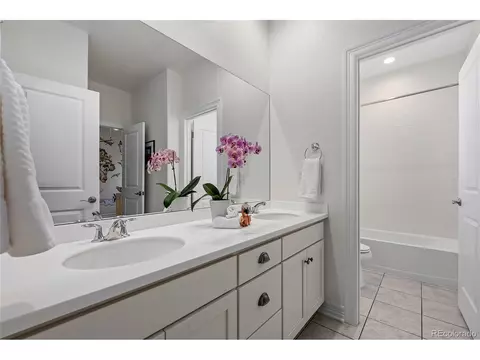 27730 E Lakeview Dr, Aurora, CO 80016 photo 34