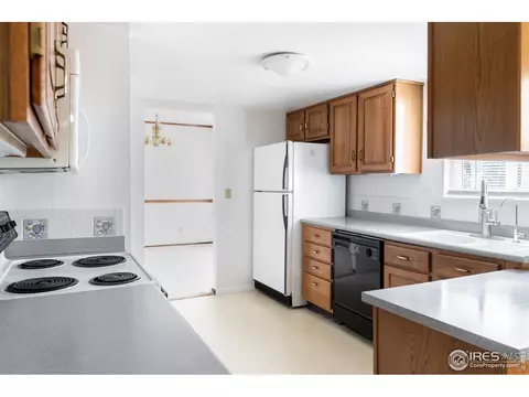 2865 Kenyon Cir, Boulder, CO 80305 photo 13