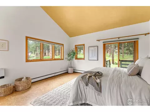 449 Mountain Meadows Rd, Boulder, CO 80302 photo 18
