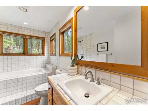 449 Mountain Meadows Rd, Boulder, CO 80302 photo 22