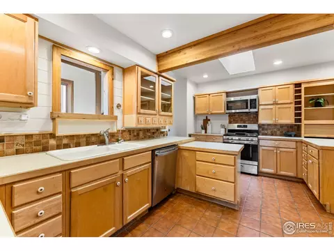 449 Mountain Meadows Rd, Boulder, CO 80302 photo 12