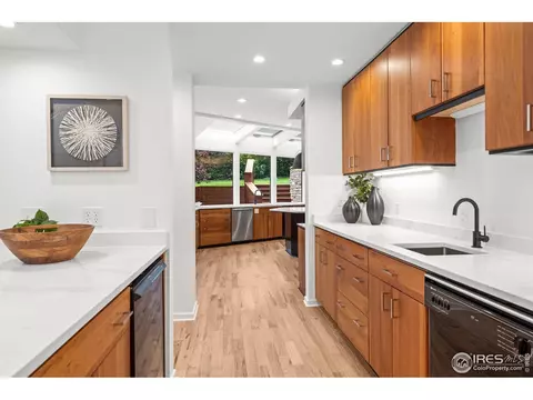710 Willowbrook Rd, Boulder, CO 80302 photo 14