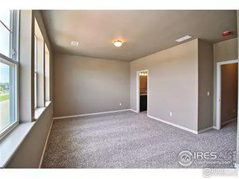 815 Winding Brook Dr, Berthoud, CO 80513 photo 4