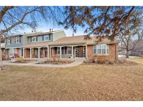 8812 E Amherst Dr #F, Denver, CO 80231