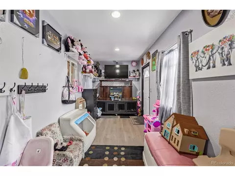 14721 E 18th Pl, Aurora, CO 80011 photo 25