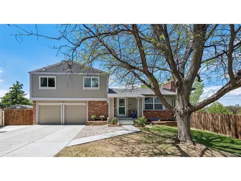 4301 S Evanston Ct, Aurora, CO 80015