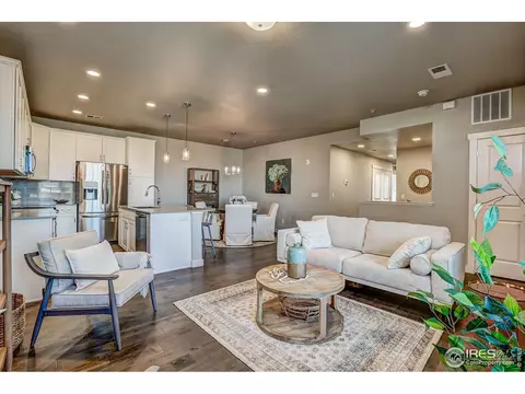 6825 Maple Leaf Dr #102, Timnath, CO 80547