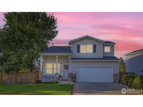 1230 Fall River Cir, Longmont, CO 80504