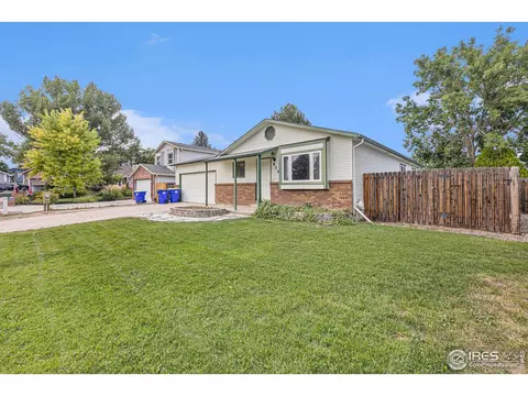 830 Douglas Pl, Berthoud, CO 80513 photo 3