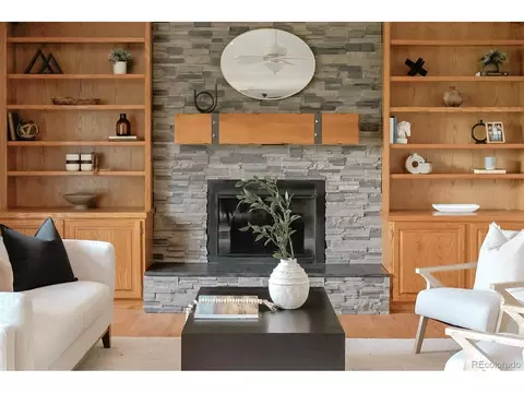 8274 S Saint Paul Way, Centennial, CO 80122
