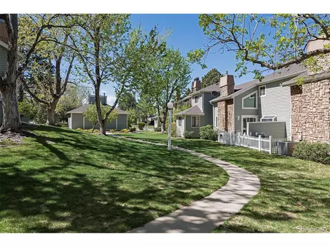 12400 E Pacific Cir #D, Aurora, CO 80014 photo 3